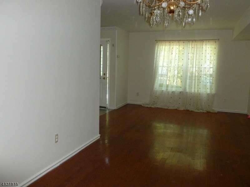 408 Hawkshead Way - Photo 3 of 24
