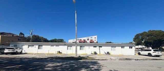 2900 W Flagler St #11 - Photo 2 of 12