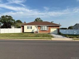 featured image of 266 Central Park Rd