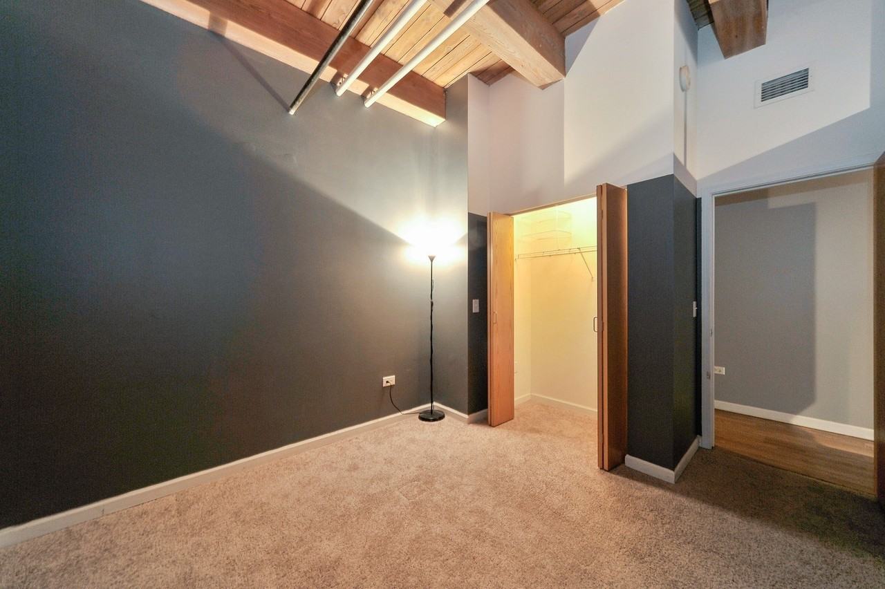 1503 S State St #609 - Photo 6 of 8