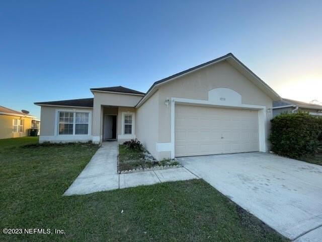 10538 Lantana Lakes Dr N
