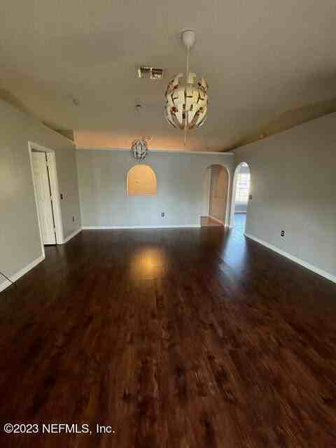 10538 Lantana Lakes Dr N - Photo 7 of 19