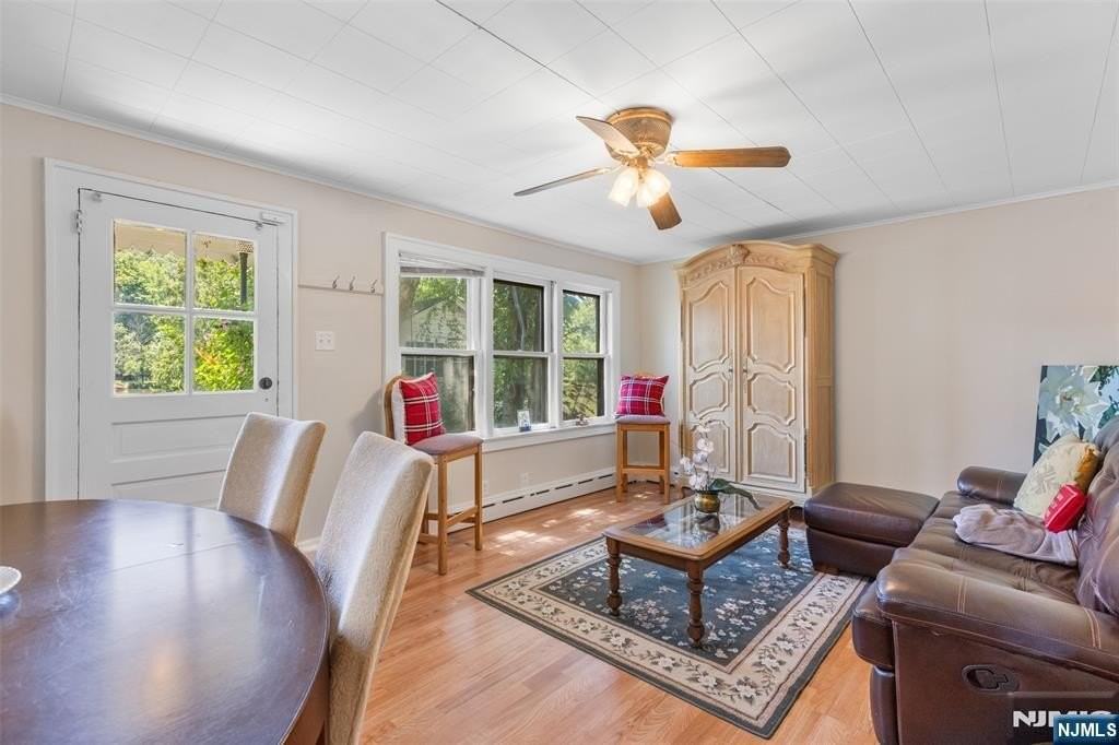 47 Lakeview Ter - Photo 6 of 26