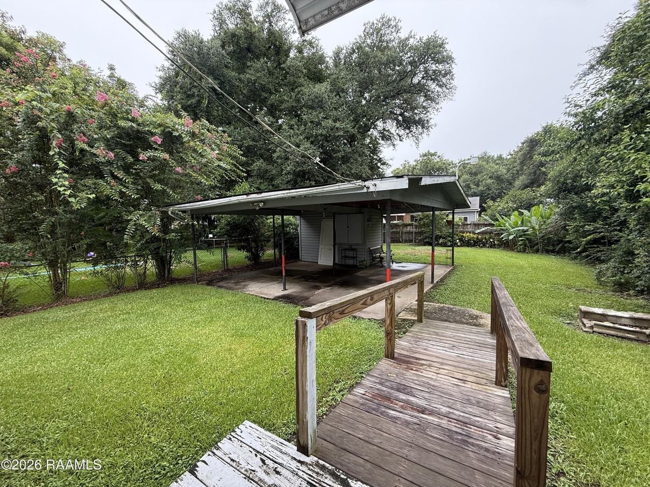 611 Everette St - Photo 3 of 18