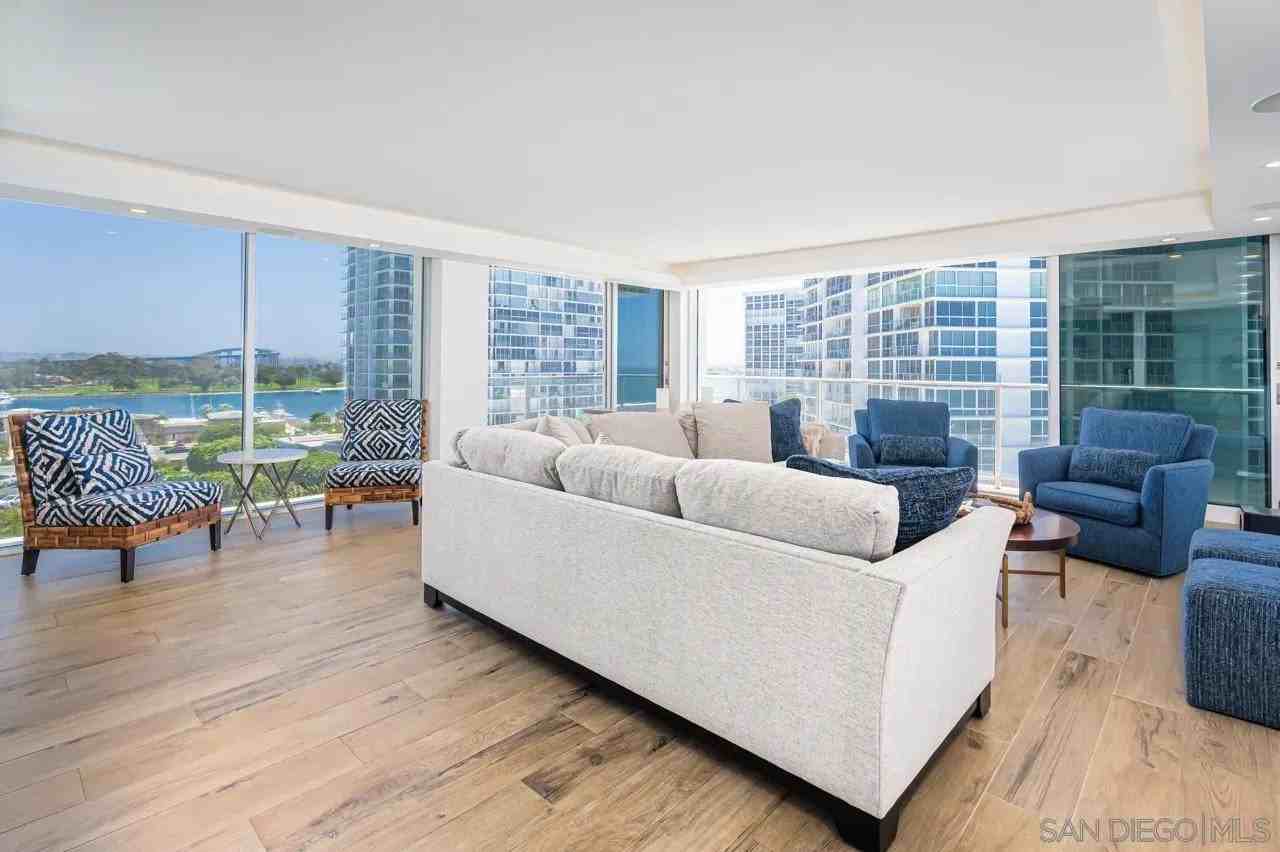 1760 Avenida Del Mundo #609 - Photo 3 of 30