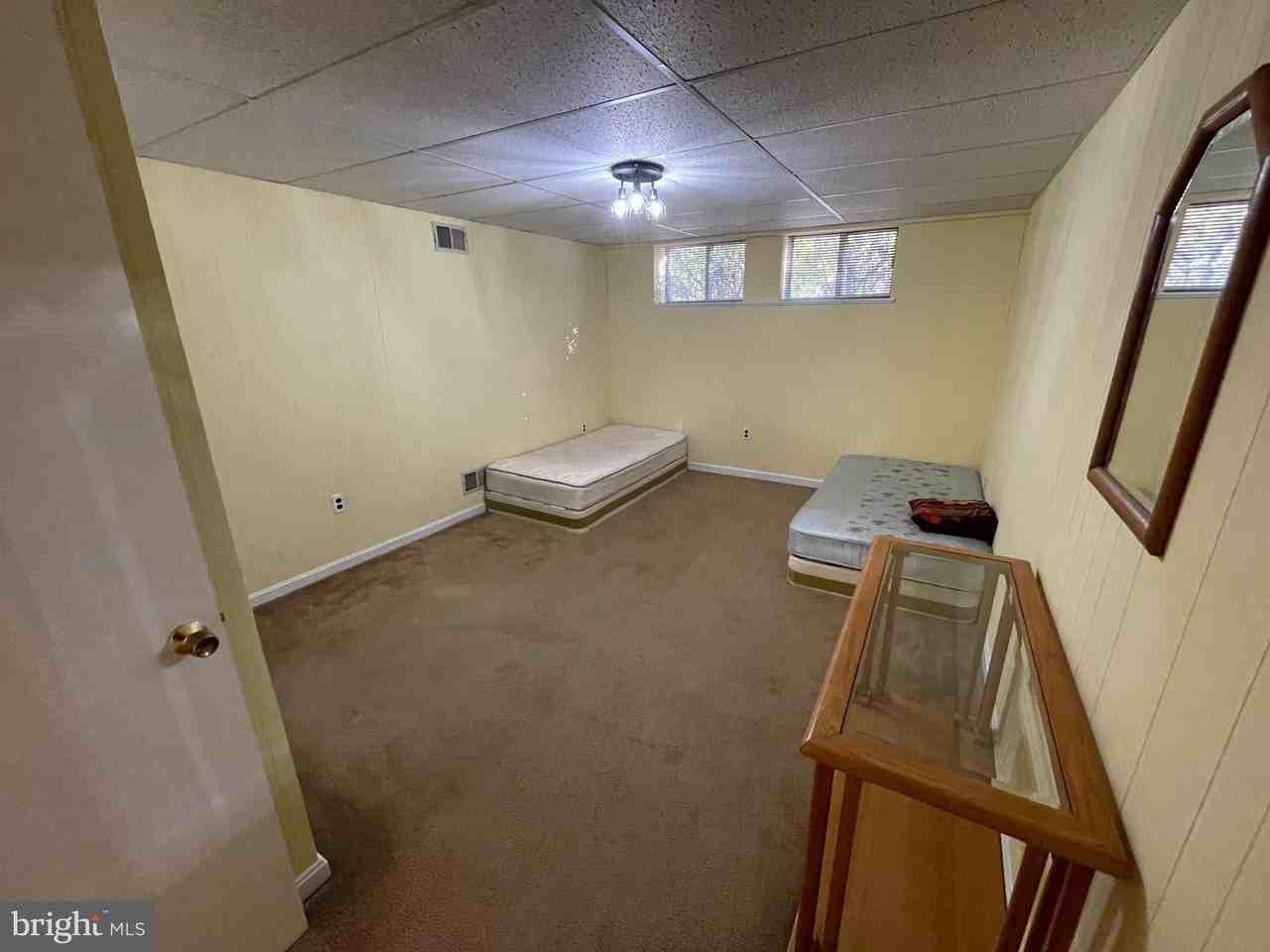 2232 Hidden Valley Ln - Photo 5 of 9
