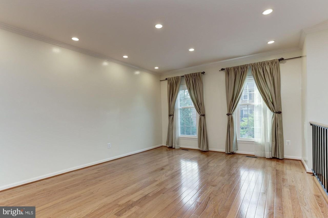 7133 Swansong Way - Photo 4 of 46