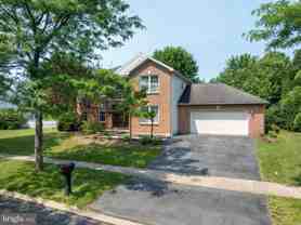 2184 Autumnwood Dr - Photo 1 of 1