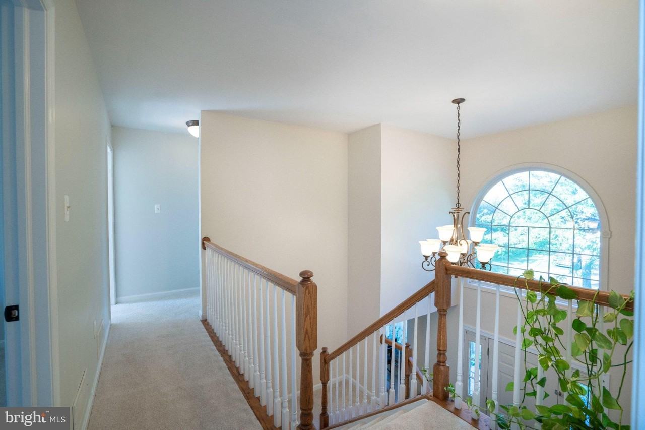 2184 Autumnwood Dr - Photo 5 of 50