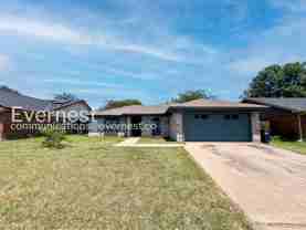 1800 Willow Vale Dr - Photo 1 of 1