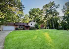 featured image of 1214 Wellington Ln