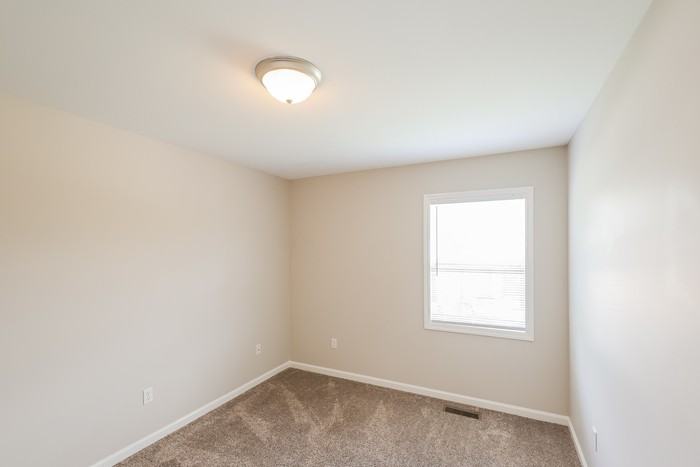 965 Skyview Lake Rd - Photo 7 of 10
