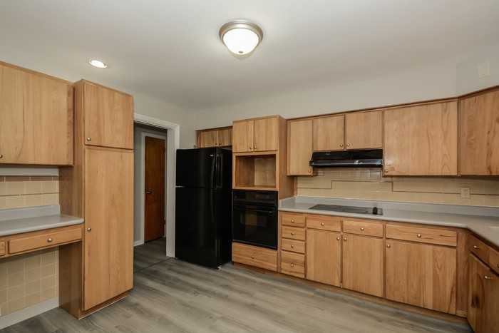 610 Marview Ter - Photo 3 of 10