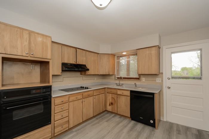 610 Marview Ter - Photo 5 of 10