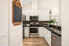805 Harbour Pointe Way - Photo 1 of 1