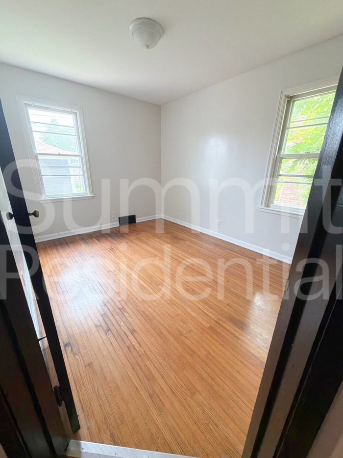 421 Hedeen Dr #421 - Photo 7 of 8