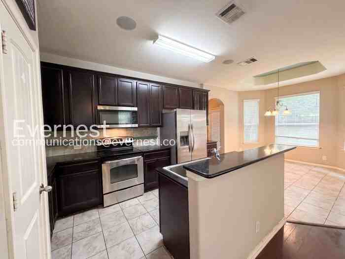 1620 Willow Vis - Photo 2 of 24