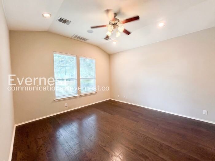1620 Willow Vis - Photo 7 of 24