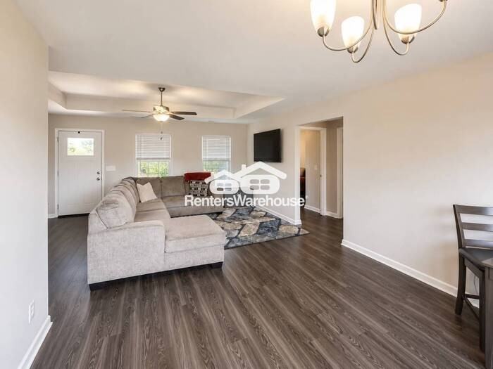 953 6th Way - Photo 3 of 11