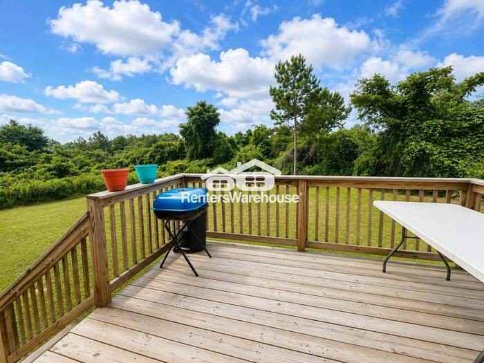 953 6th Way - Photo 7 of 11