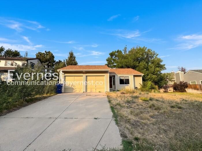 18354 E Crestline Cir
