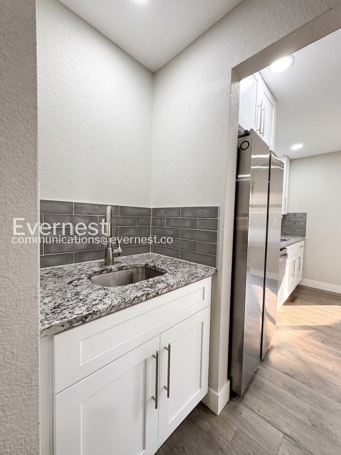 18354 E Crestline Cir - Photo 5 of 27