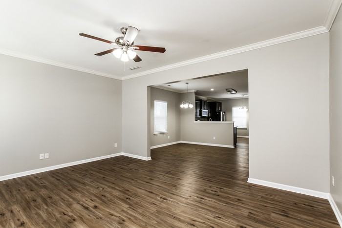 11502 Galashiels Dr - Photo 5 of 17