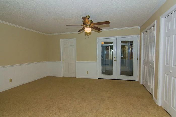 128 Jefferson Pl #128 - Photo 2 of 23