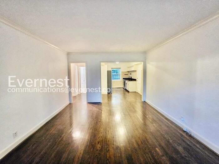 55 Delmont Dr Ne #D1 - Photo 5 of 23