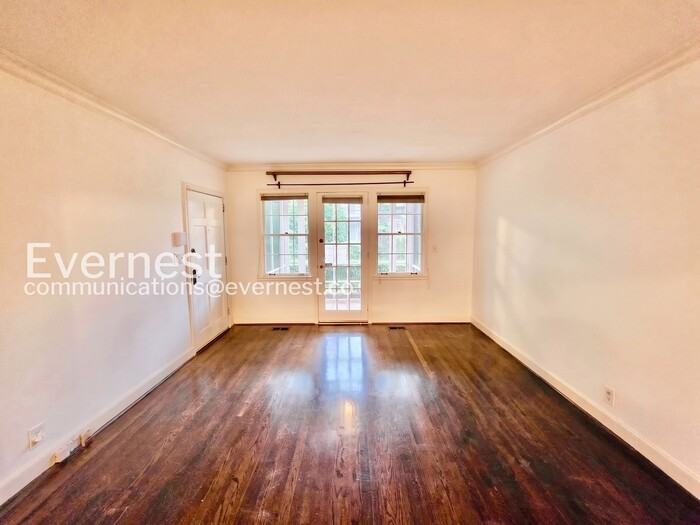 55 Delmont Dr Ne #D1 - Photo 6 of 23