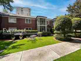 55 Delmont Dr Ne #D1 - Photo 1 of 1