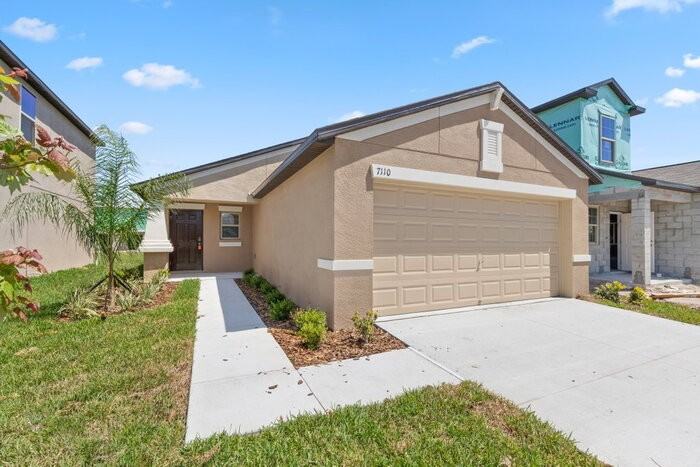 7110 Amelia Cove Ct - Photo 3 of 28