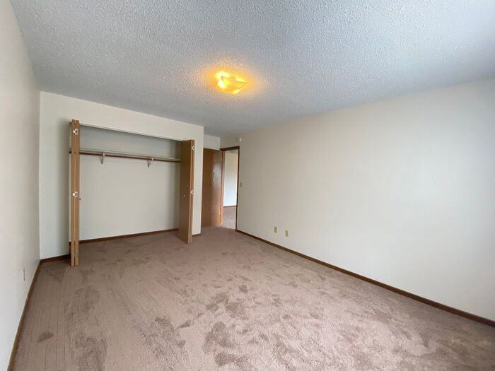 624 S Gilbert St #11 - Photo 7 of 9