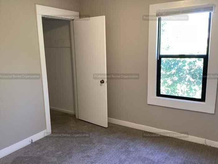722 Liberty Rd - Photo 5 of 17