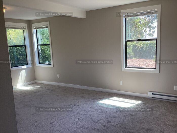 722 Liberty Rd - Photo 6 of 17