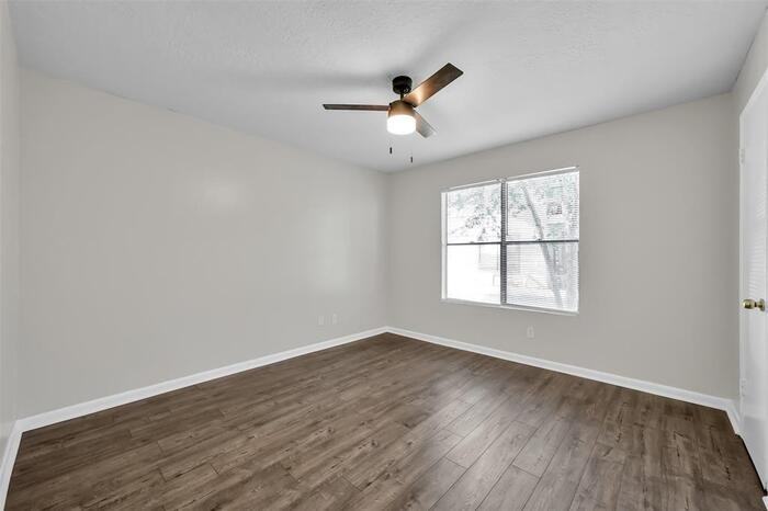 900 Holly Dr #8 - Photo 6 of 19