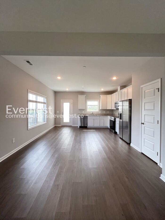 1309 Ventura Ln - Photo 5 of 29