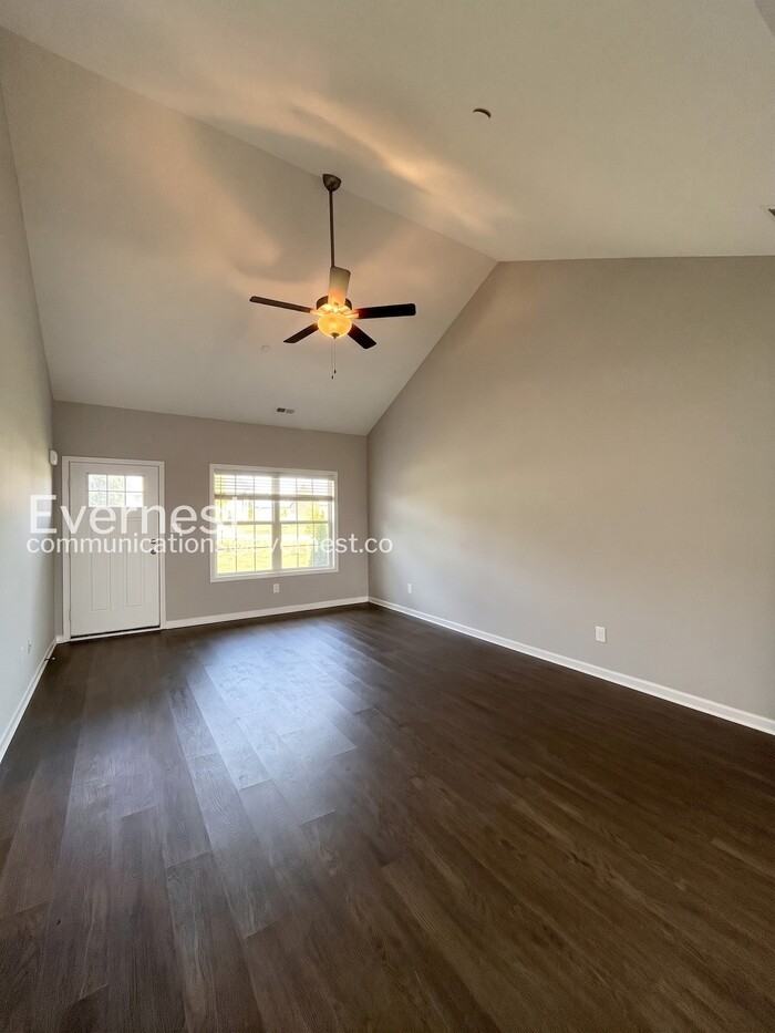1309 Ventura Ln - Photo 7 of 29