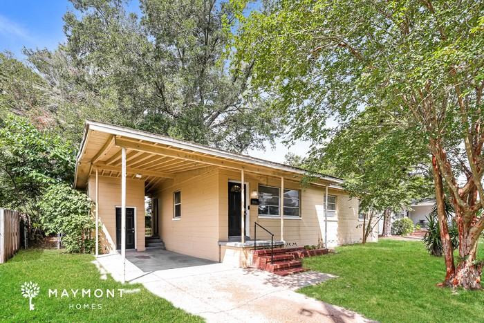 2448 Marble Dr - Photo 2 of 3