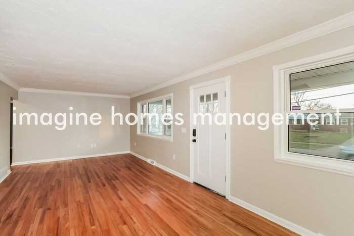 11484 Geneva Rd - Photo 7 of 26