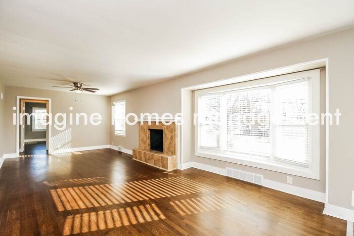 408 Nw 80th St - Photo 3 of 14