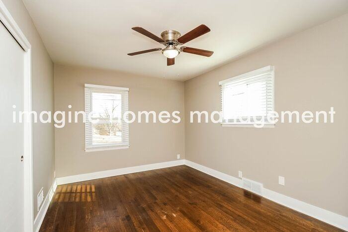 408 Nw 80th St - Photo 6 of 14