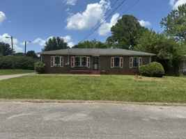 featured image of 3004 Lytle Dr