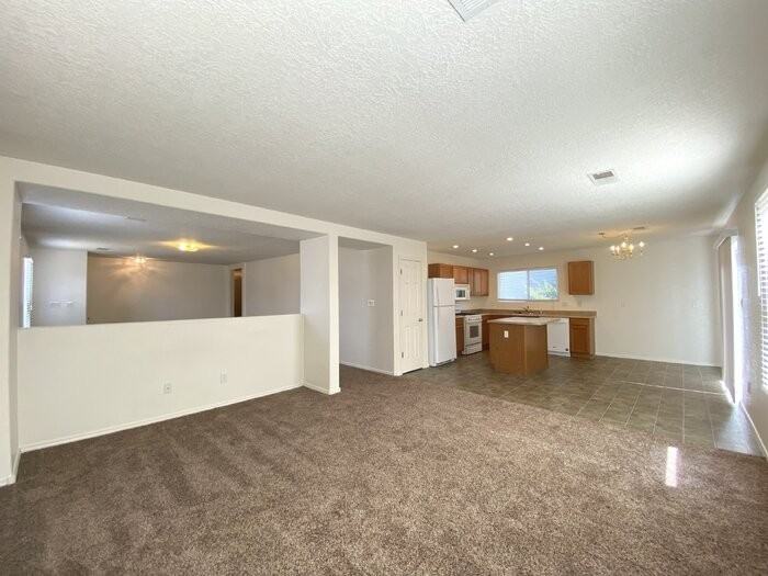 2173 Sagecrest Loop Ne - Photo 5 of 23