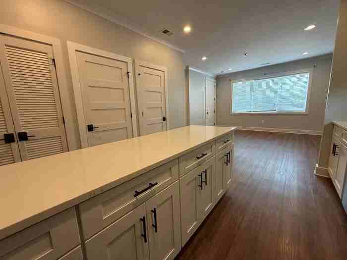 805B Bradford Ave #102 - Photo 4 of 18