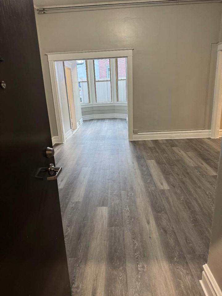 220 N 6th ST APTS LLC - Photo 2 of 16