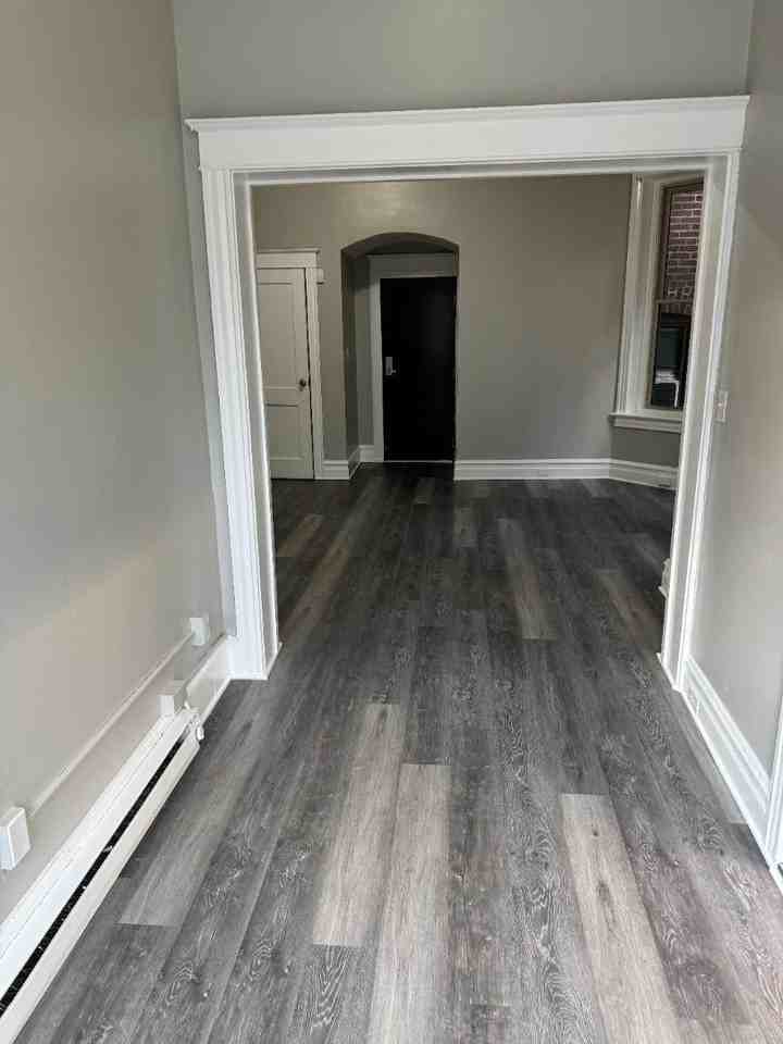 220 N 6th ST APTS LLC - Photo 3 of 16
