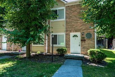 1315 South Senate Avenue - Photo 3 of 19