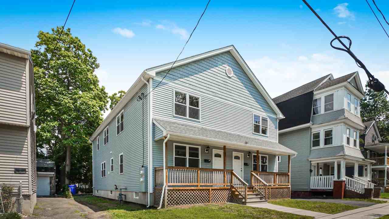 29 Willard Ave - Photo 2 of 10