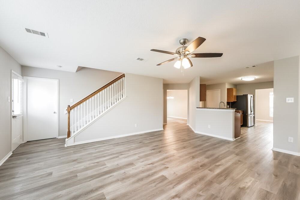 9816 Lace Flower Way - Photo 4 of 17